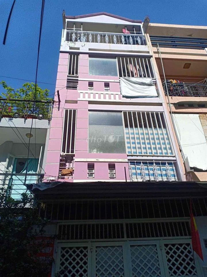 Trung Tâm Q3 đi Bộ Ra Q1 Rất Gần Nếu Các Bạn SV Thuê Tại Vị Trí này Có