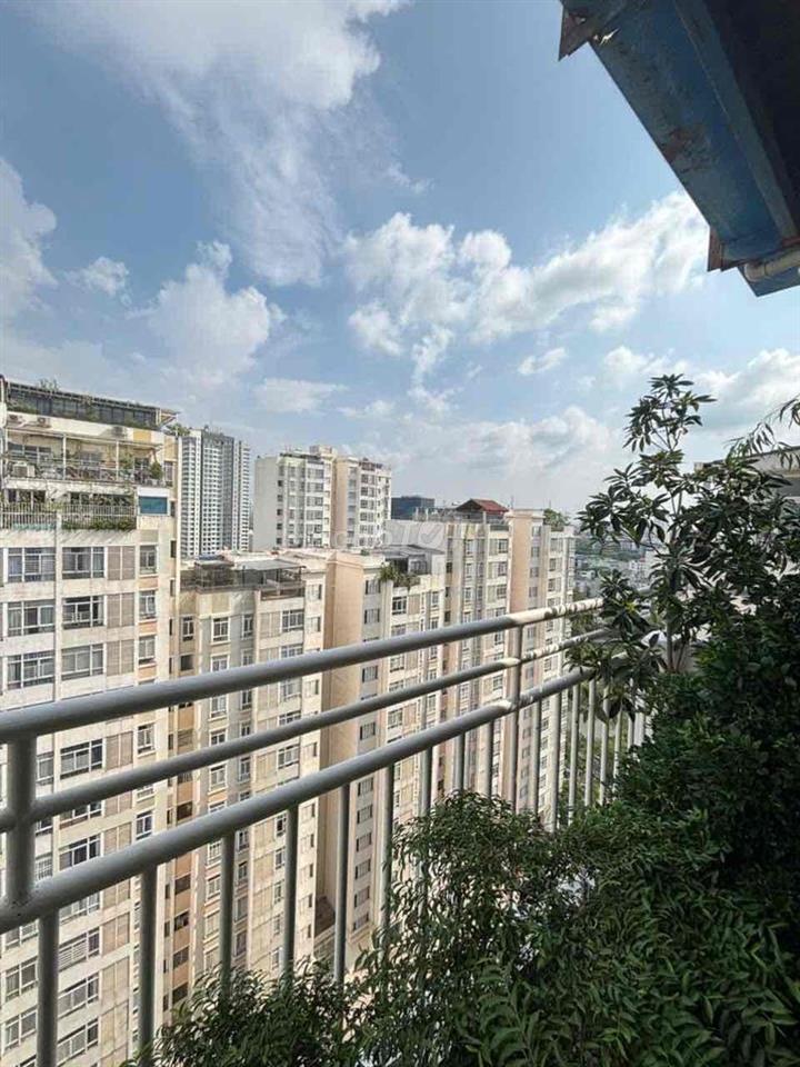 cần bán gấp  đia chỉ nhà 11C P2-15 chung cư skygaden 3 Tân phong quận