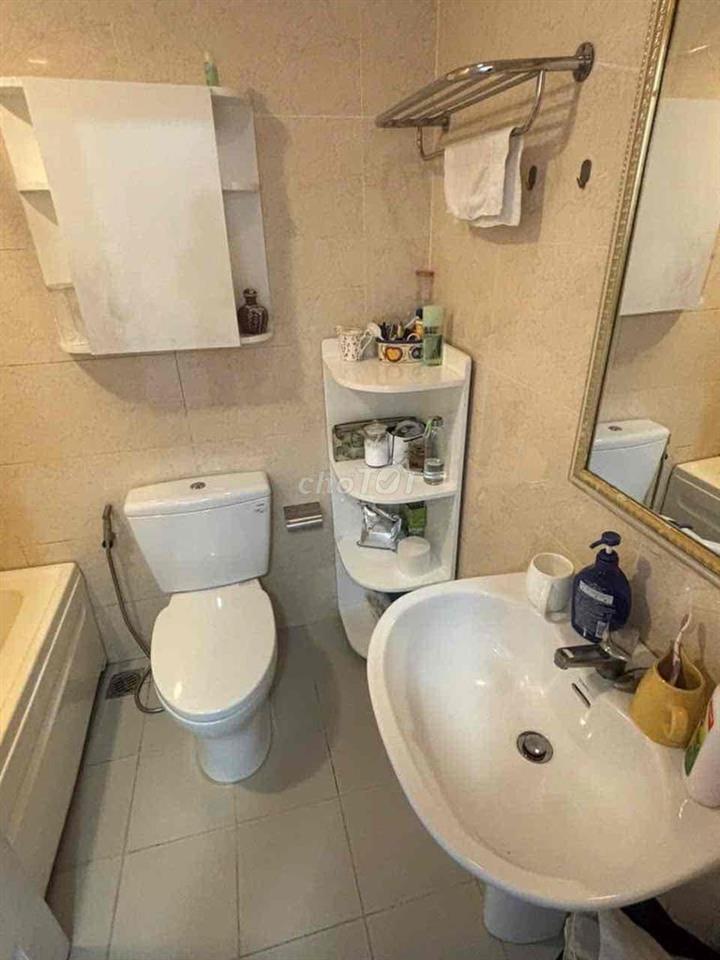 cần bán gấp  đia chỉ nhà 11C P2-15 chung cư skygaden 3 Tân phong quận