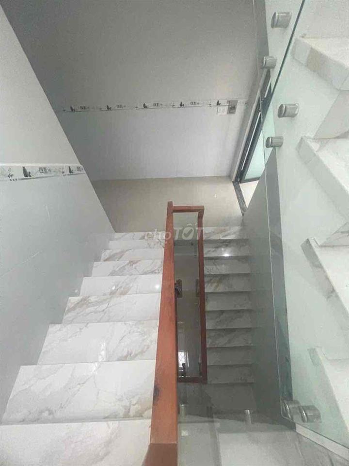 Chính Chủ Cho Thuê Phòng Giá 3,5tr Bao Điện Nước Không Nấu Ăn MT Q.8