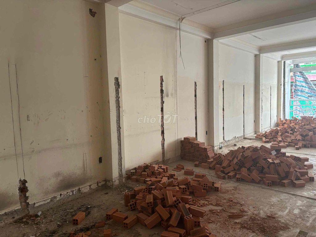 Chính Chủ Cho Thuê Nhà 10 Năm 120p MT Tân Bình Giá 170tr Free 06 Tháng