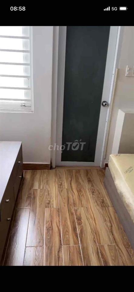 Chính Chủ Cho Thuê Phòng Cô Bắc Q.PN Thang Máy Ở Ngay Giá 5,5tr Ạ