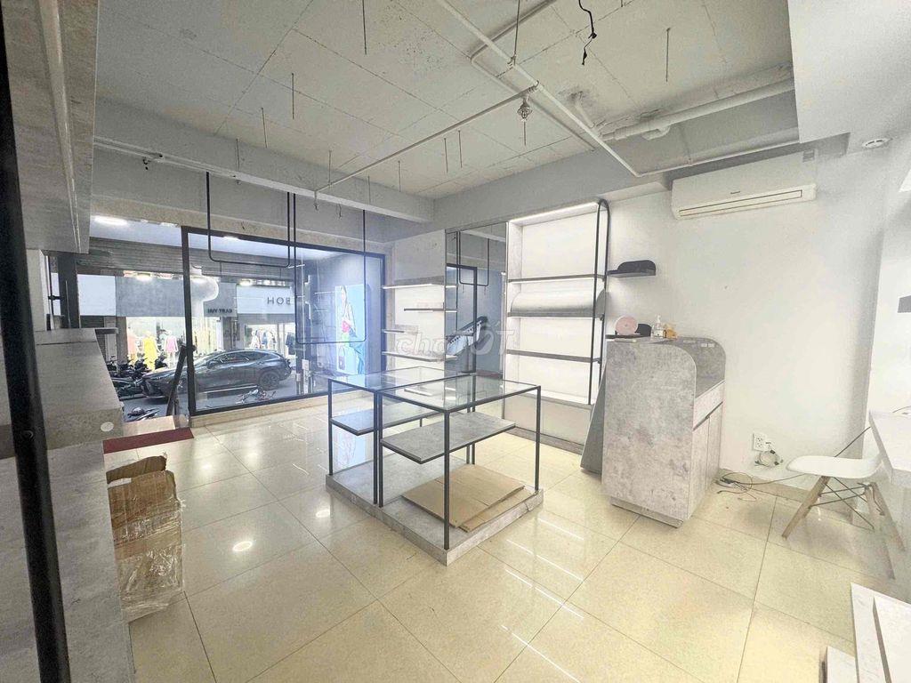 Chính Chủ Cho Thuê MB MT Đặng Thị Nhu Chợ Bến Thành Giá 30tr LH Em