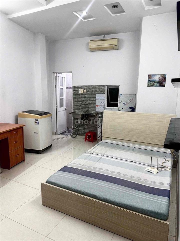 Chính Chủ cho Thuê Nhà HXH CMT8 Q.10 Ở Ngay Ful NT Giá 4,1tr Ạ LH Em