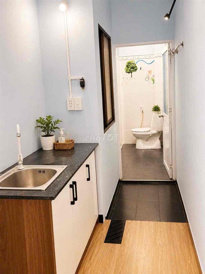 Chính Chủ Cho Thuê Phòng 36m Q.1 Lê Lai Hẻm 98F Giá 7,5tr Ful NT Ạ