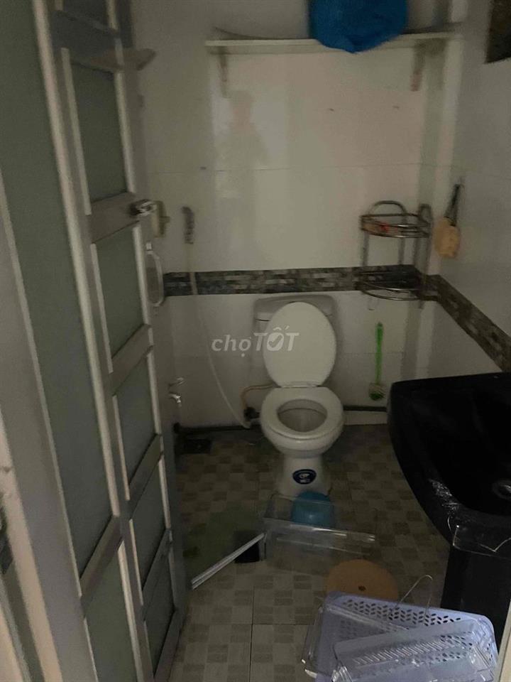 Chính Chủ Cho Thuê Phòng Hẻm 98F Lê Lai Q.1 Giá 5,4tr Ở Liền Ạ NT Đủ