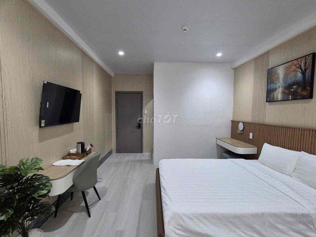 Cho thuê khách sạn MT Trần Hưng Đạo Q5 (đường 2 chiều). - Diện tích: 4
