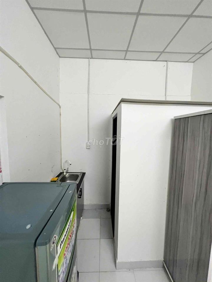 Phòng MT Phạm Thế Hiển P.7 Q.8 Giá 3,5tr Bao Điện Nước Phòng Mới Nhà T