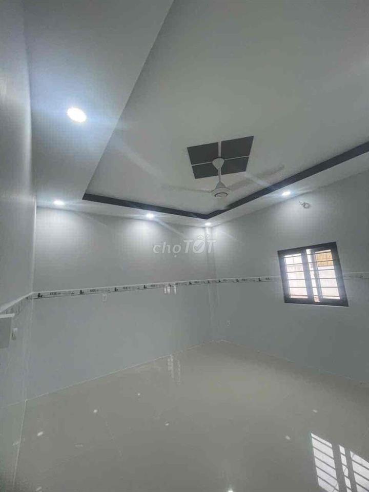 Phòng MT Phạm Thế Hiển P.7 Q.8 Giá 3,5tr Bao Điện Nước Phòng Mới Nhà T