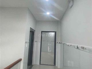 Phòng MT Phạm Thế Hiển P.7 Q.8 Giá 3,5tr Bao Điện Nước Phòng Mới Nhà T