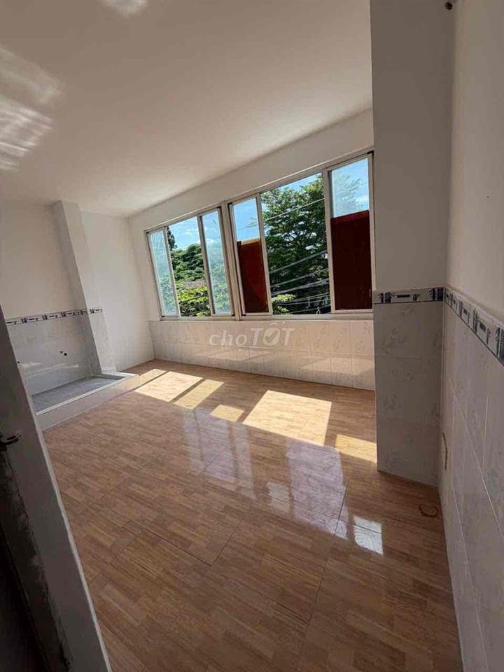 Sang Nhà CHDV LN 15tr Giá Thuê 12tr 7pn 8wc Tân Kỳ Tân Quý Sang 150tr