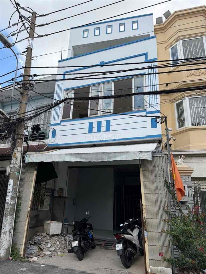 Sang Nhà CHDV LN 15tr Giá Thuê 12tr 7pn 8wc Tân Kỳ Tân Quý Sang 150tr