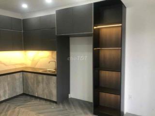 🌱 55 triệu / tháng 🌱 Cho thuê nguyên căn ( CHDV ) mặt tiền đường khu V