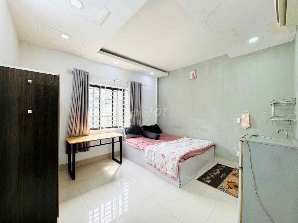 Chính Chủ Cho Thuê Phòng Q.1 Ở 98F Lê Lai Giá 6tr Ful NT Lh Em Nha