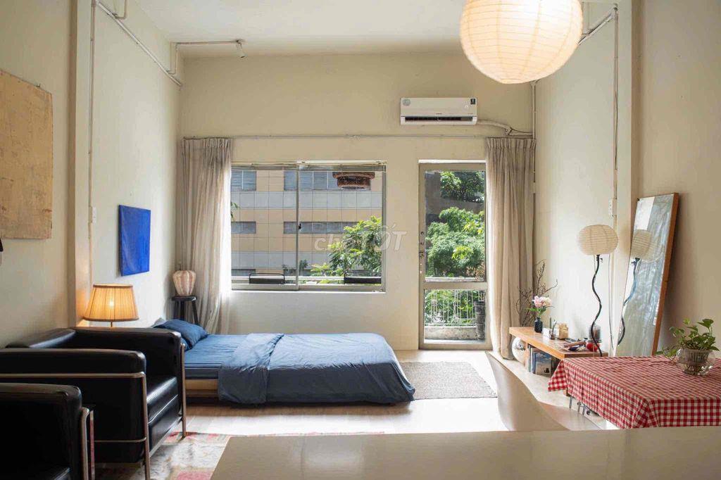 Chính Chủ Cho Thuê Phòng Ban Công Ở 98 Lê Lai Bến Thành Q.1 Giá 6,9tr