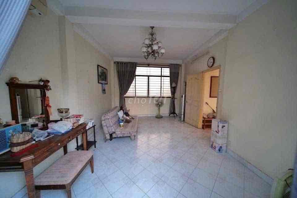 Cho thuê nhà HXH Thích Quảng Đức, Phường Đức Nhuận, Quận Phú Nhuan