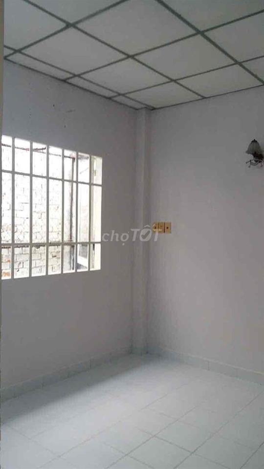 Cần cho thuê phòng khoảng 25 tới 30 m² giá 2 triệu 6 khỏi thương lượng