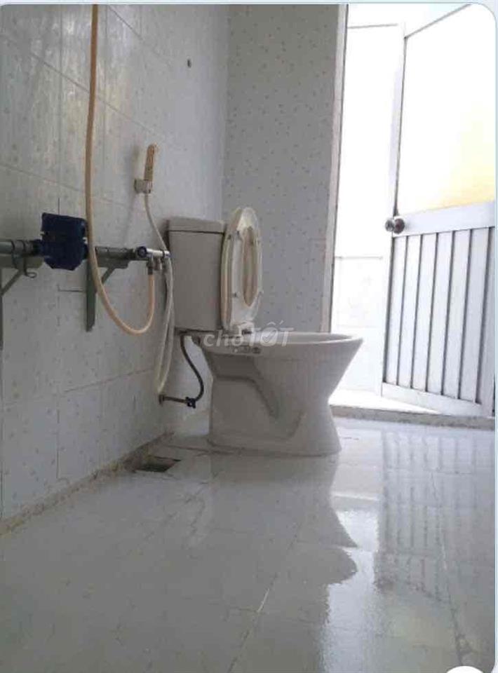 Cần cho thuê phòng khoảng 25 tới 30 m² giá 2 triệu 6 khỏi thương lượng
