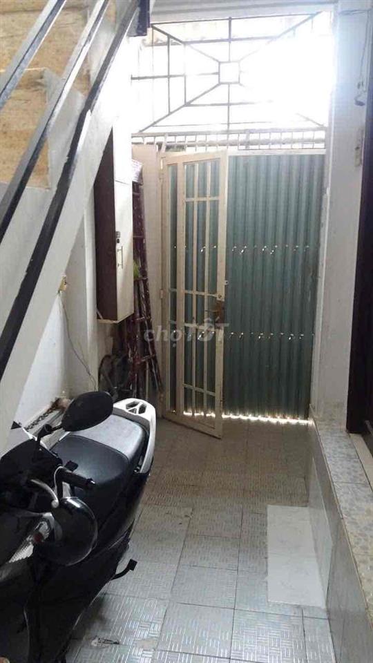 Cần cho thuê phòng khoảng 25 tới 30 m² giá 2 triệu 6 khỏi thương lượng