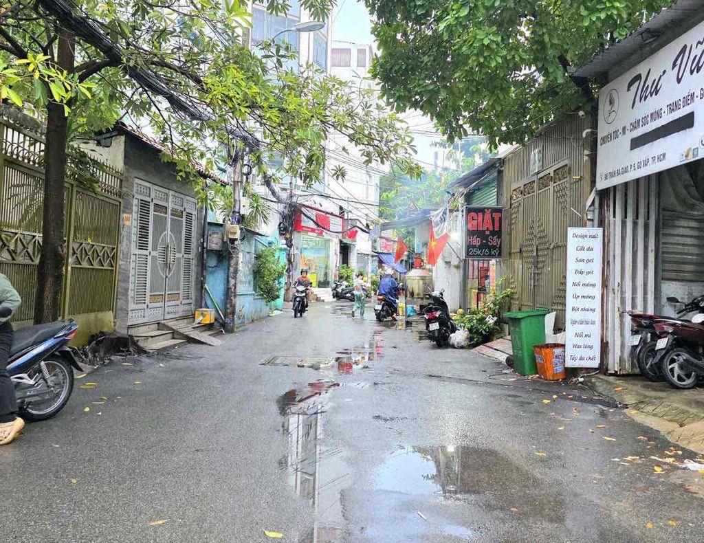 Hoa Hồng 200 triệu ❤️THÂN NHỜ A CHỊ E BÁN PHỤ E NHÉ   💥BÁN GẤP TOÀ CHDV