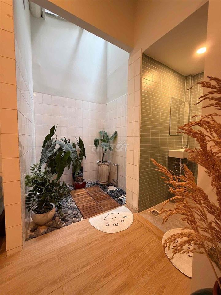 Chính Chủ Cho Thuê Nhà Hẻm 83 Hoà Hưng P.12 Q.10 Ful NT Cao Cấp Giá 1