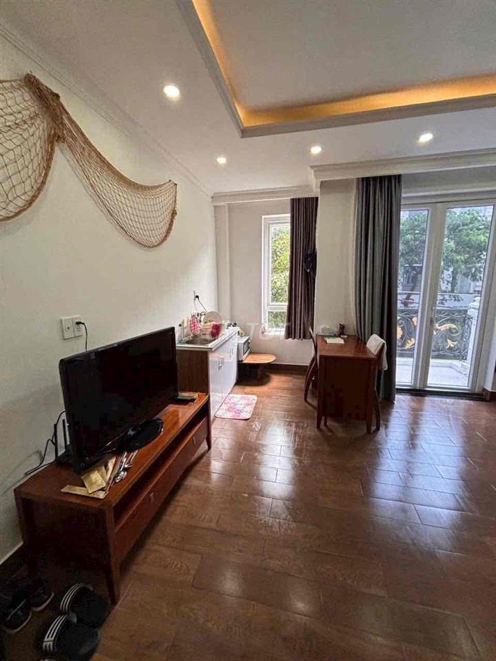 SANG NGUYÊN CĂN BÁNH XÈO   7 phòng đang set up sẵn có nội thất + 1 phò