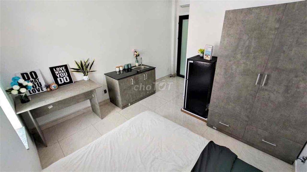 1/9 trống    236/3 Điện Biên Phủ p17 Bình Thạnh sát trường UFE  Nước 1