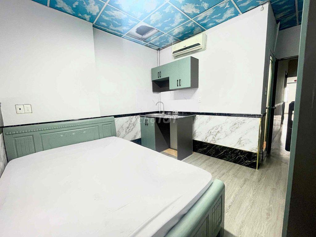 1/9 trống cơ sở    239 Huỳnh Văn Bánh Phú Nhuận   điện 4k/kwh nước 100