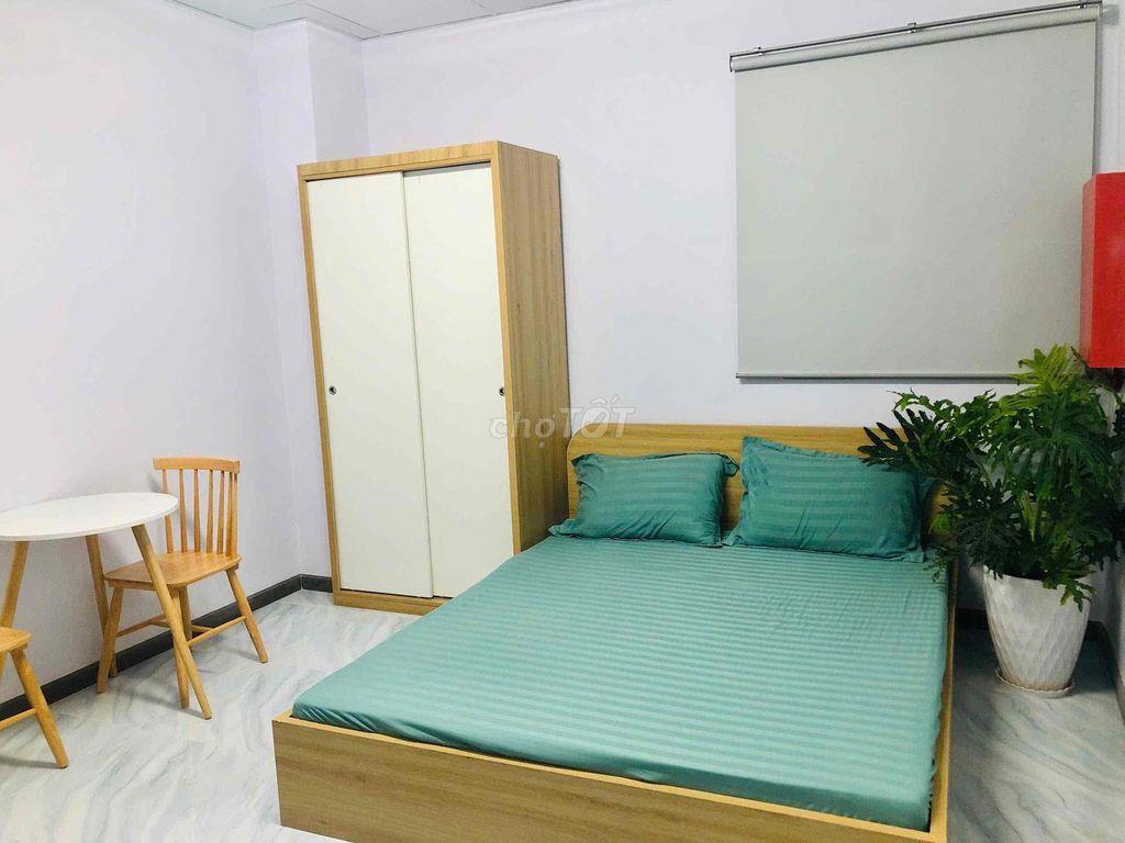 Chính Chủ Cho Thuê Phòng Ful NT Cao Cấp Hầm Thang Máy 5,8tr Dạng 1PN Ạ