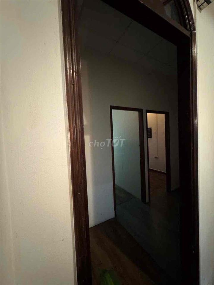 Chính Chủ Cho Thuê Nhà HXH Sư Vạn Hạnh Q.10 7pn 1mb 8wc Không Làm CHDV
