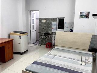 Chính Chủ Cho Thuê Phòng HXH 419 CMT8 Q.10 Giá 4,2tr Ful NT Ạ LH Em