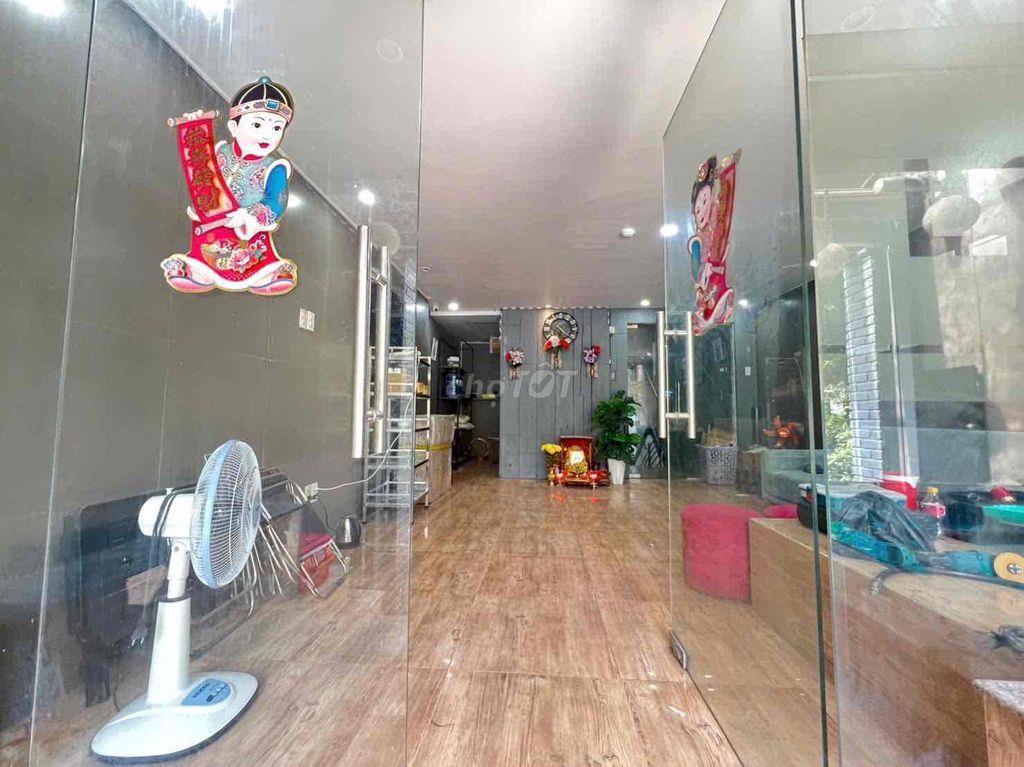 Chu  nhà  chốt giá 55tr 2 năm  đầu  .tốc đô tăng gia 10 % sau 2 năm 1