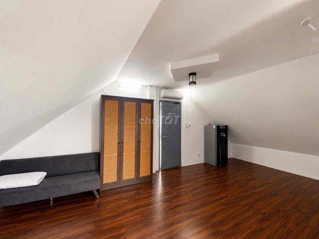 Vị trí: 11/2 Đường Số 13, Trần Não Q2  Giá 8tr Chi phí:  Điện 4k, nước
