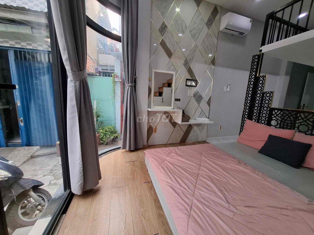 354/6 Võ Văn Kiệt, P. Cô Giang, Quận 1. Phòng 1 giá 8,5tr, trệt, có gá
