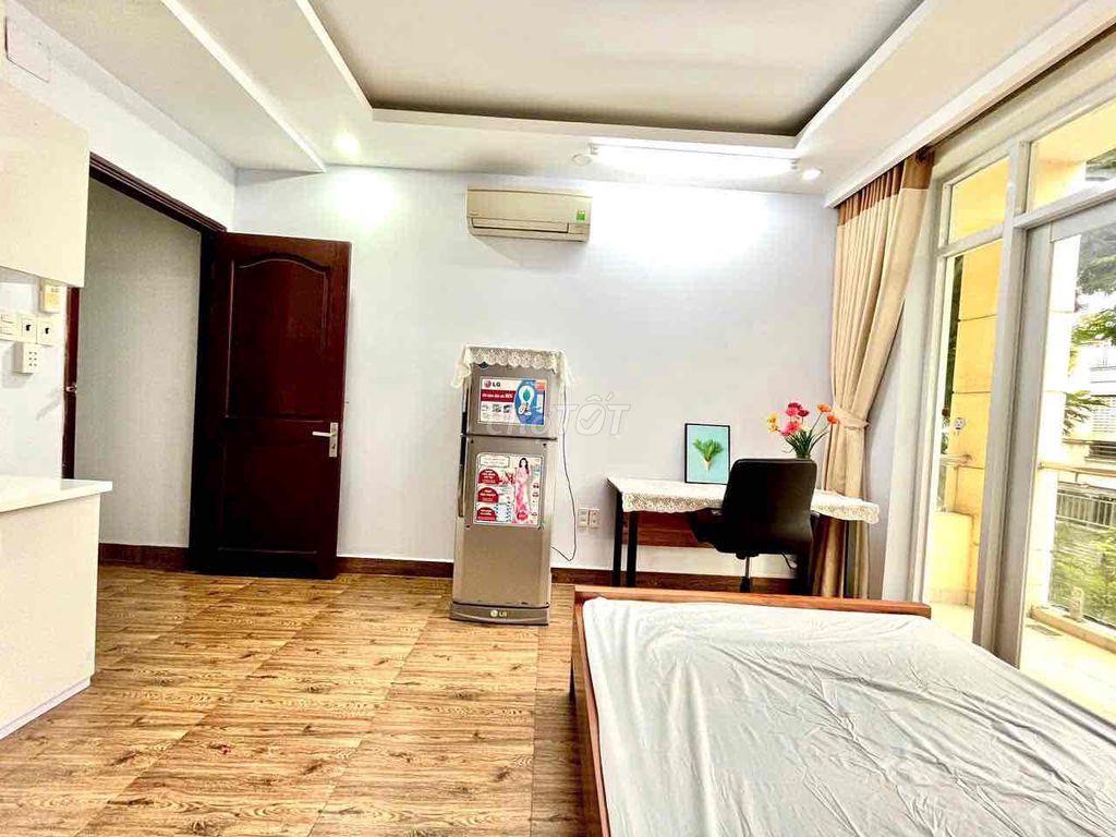 ♥😍♥ Phong mini full nội thất, sát bên trường Rmit và Tôn Đức Thắng....
