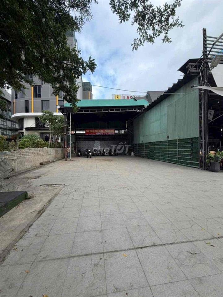 Chính Chủ Cho Thuê MB Kinh doanh MT Nguyễn Văn Linh Q.7 Gần NTT 20tr