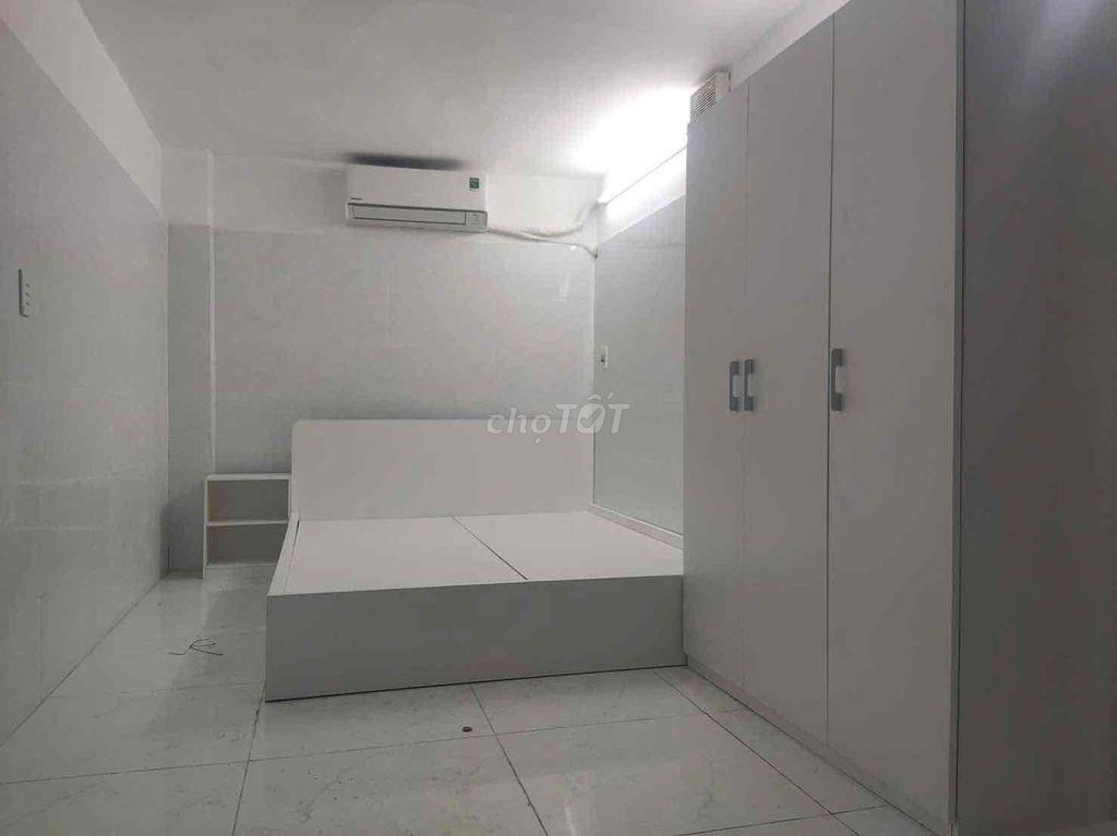Chính Chủ Cho Thuê Nhà MT Nguyễn Duy P.9 Q.8 Giá 12tr Cọc 1th LH Em Ạ