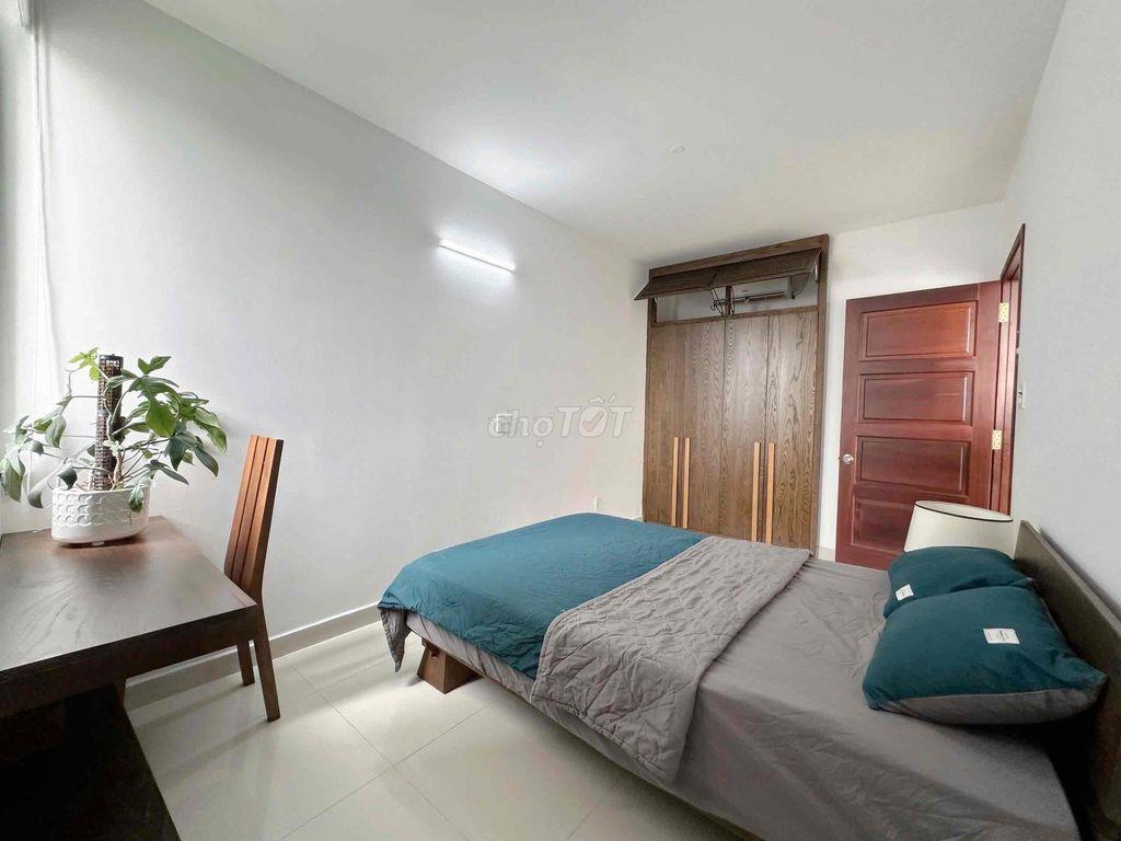 15/08 TRỐNG LẠI 2.2 LẦU 2 2PN 70m2 - 18tr  NHÀ THANG MÁY 111 CƯ XÁ NGU