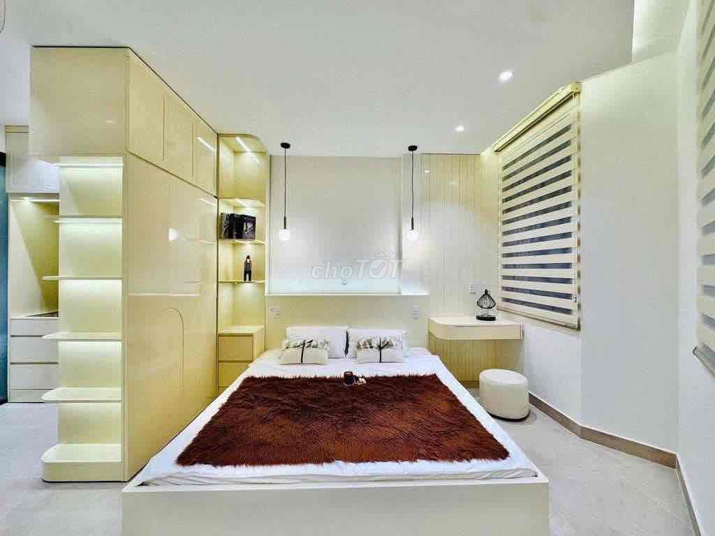 Chính Chủ Cho Thuê Phòng & VP Ful NT 40m Thang Máy Giá 6tr LH Mình Nha