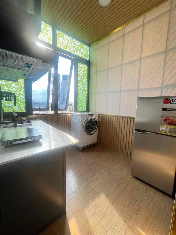 Chính Chủ Cho Thuê Phòng Penhouse View Lmark 81 Giá 12tr Cọc 1th TM Ạ