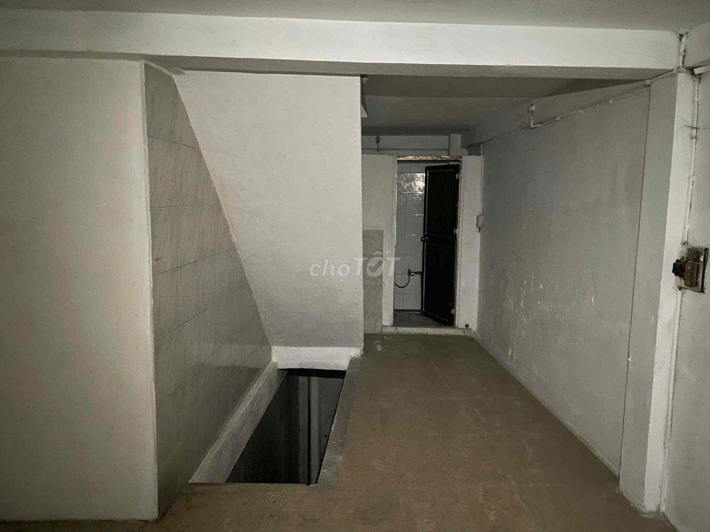 MẶT TIỀN 328 NGÔ GIA TỰ, QUẬN 10 CHÍNH CHỦ CHO THUÊ NGUYÊN CĂN MẶT TIỀ