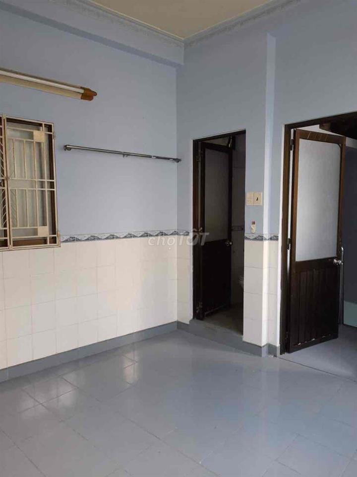 Chính Chủ Cho Thuê Nhà Q.1 Cô Giang NT 2pn 3wc 4 Tầng Giá 12,6tr Ạ