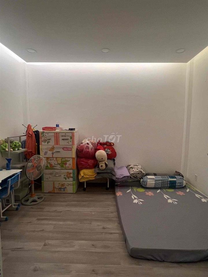 Có căn full nt   Dt 4*15 trệt lầu 2pn 2wc full nói thất h 3 gác gan ch