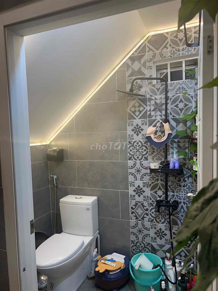 Có căn full nt   Dt 4*15 trệt lầu 2pn 2wc full nói thất h 3 gác gan ch