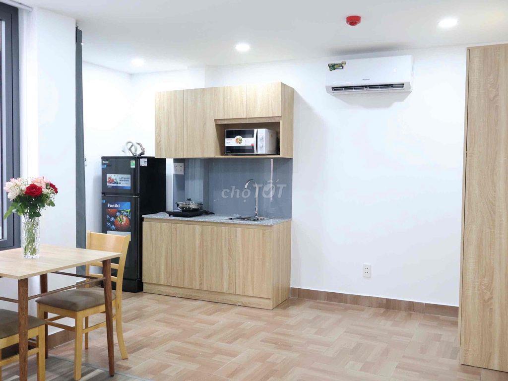 Chính Chủ Cho Thuê Phòng Q.1 Ngay MT Nguyễn Phi Khanh 8,29tr LH Mình