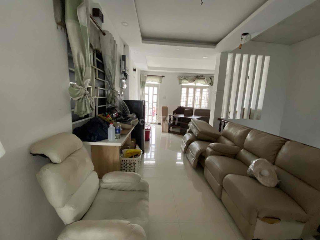 Quan 7 Mất tiền 79 33tr 5x20 tret hai lầu 6 phòng ạ LH Em Chính Ch