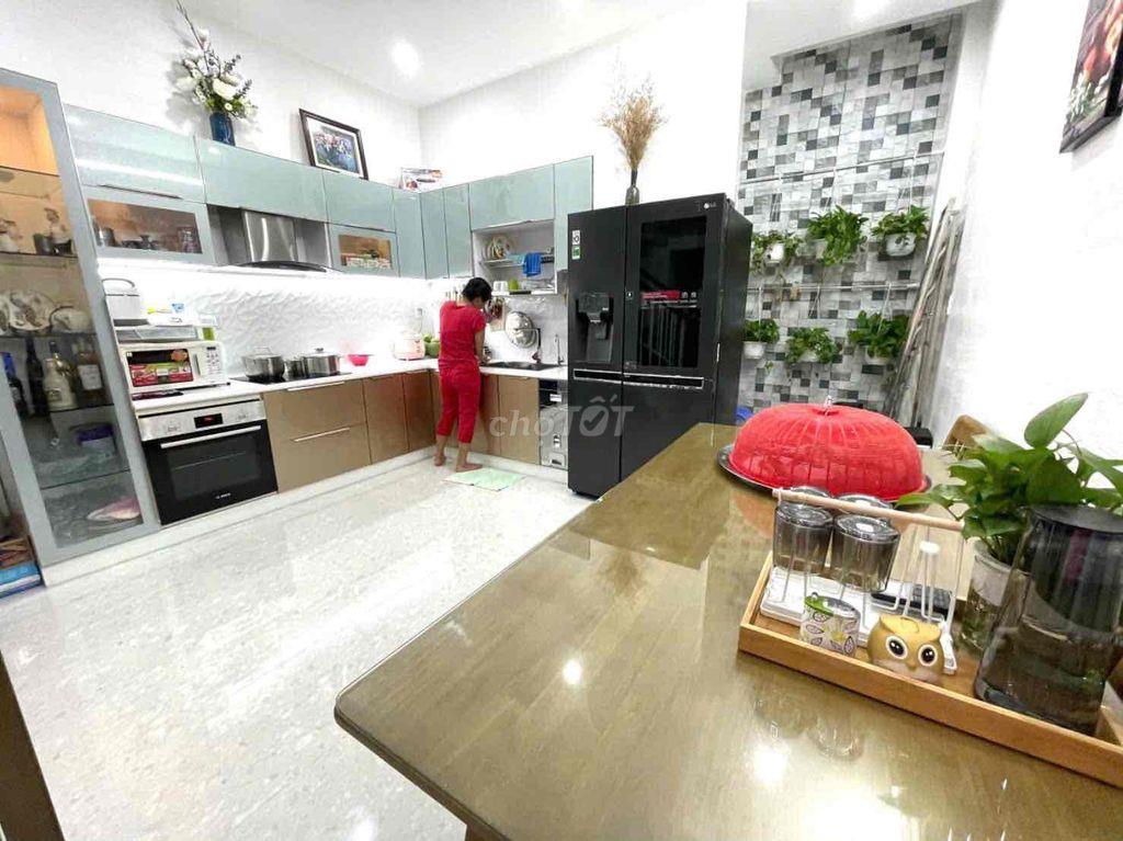 Hỗ trợ giúp bà Chị trong tháng 10! KHU VỰC ĐÁNG SỐNG NHẤT NHÌ GÒ VẤP