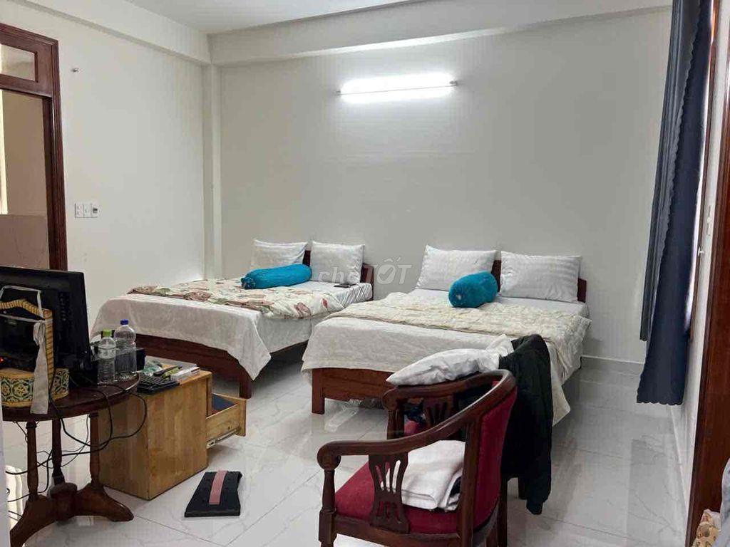 Cho thuê nhà 4 tầng mới xây gần VROSA Khang Điền , đường số 291 ra đườ