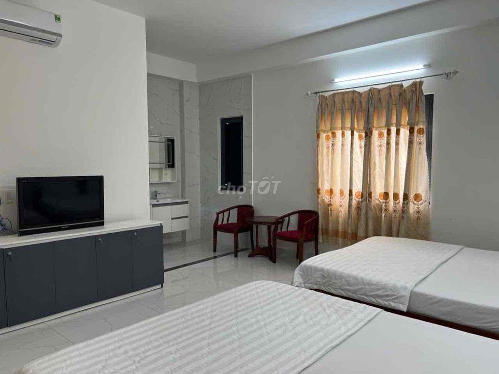 Cho thuê nhà 4 tầng mới xây gần VROSA Khang Điền , đường số 291 ra đườ