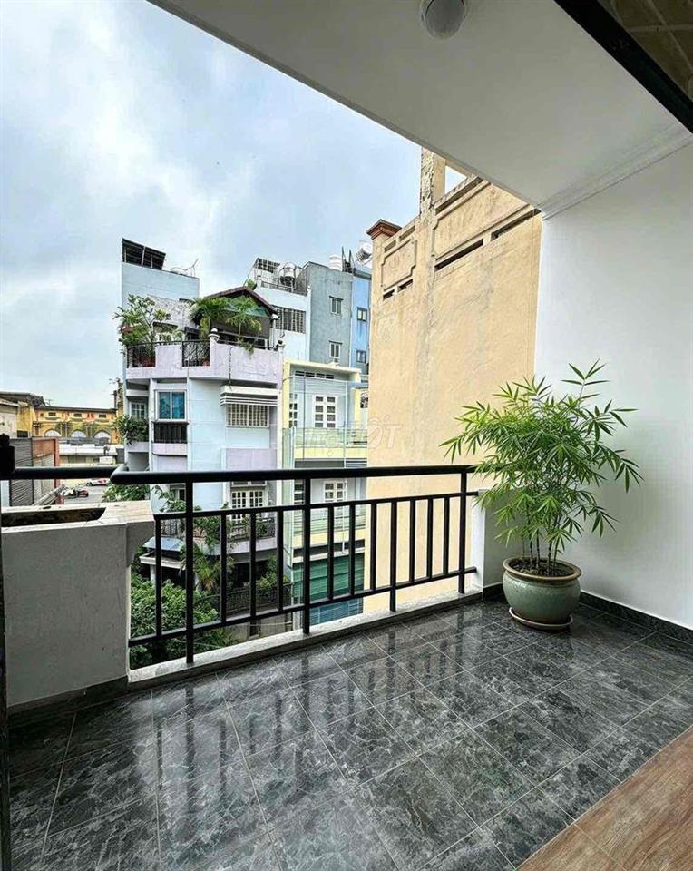 Chính Chủ Cho Thuê Phòng Ful NT Lê Đại Thành Q.11 Ở Ngay Giá 4,8tr Ạ